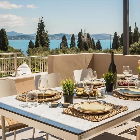 Villa Ionian Village *