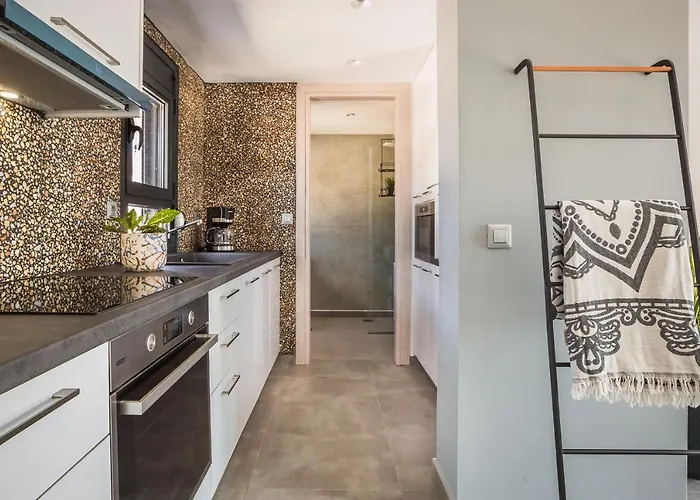 Ionian Village 릭수리