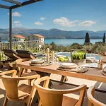 Ionian Village Vila *