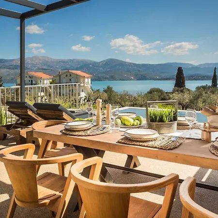 Ionian Village Vilă *