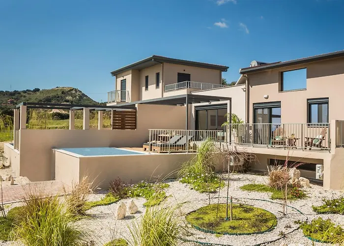 Ionian Village Βίλα